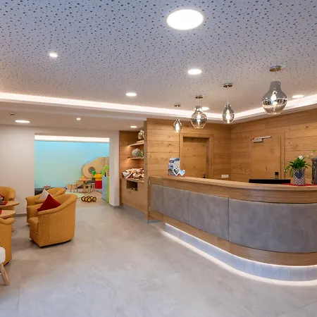 Schattauer * וואגריין