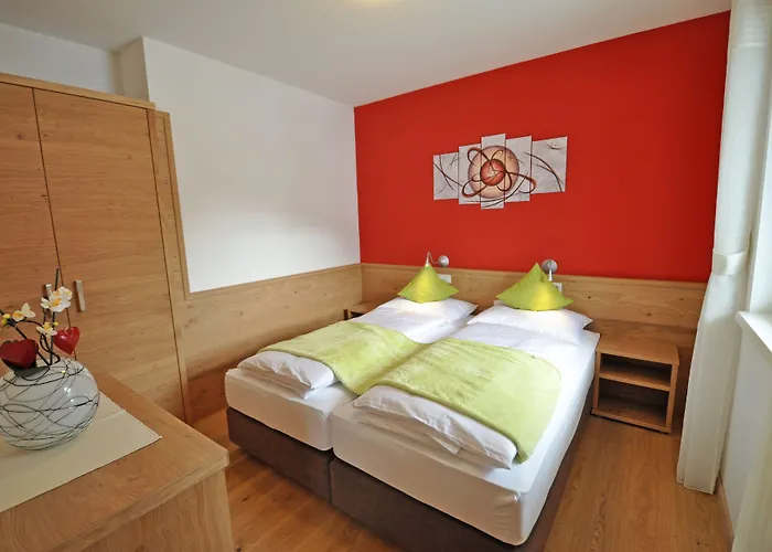 Appartement Schattauer Апартаменты Ваграйн