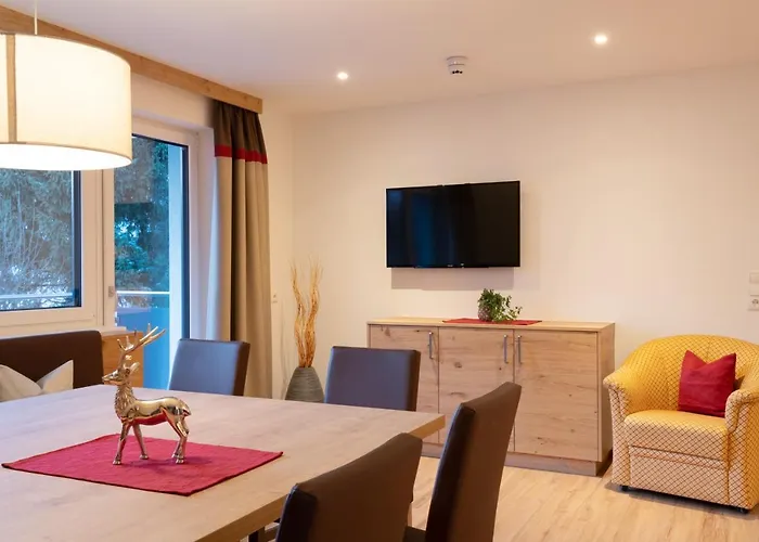 Schattauer Apartman *